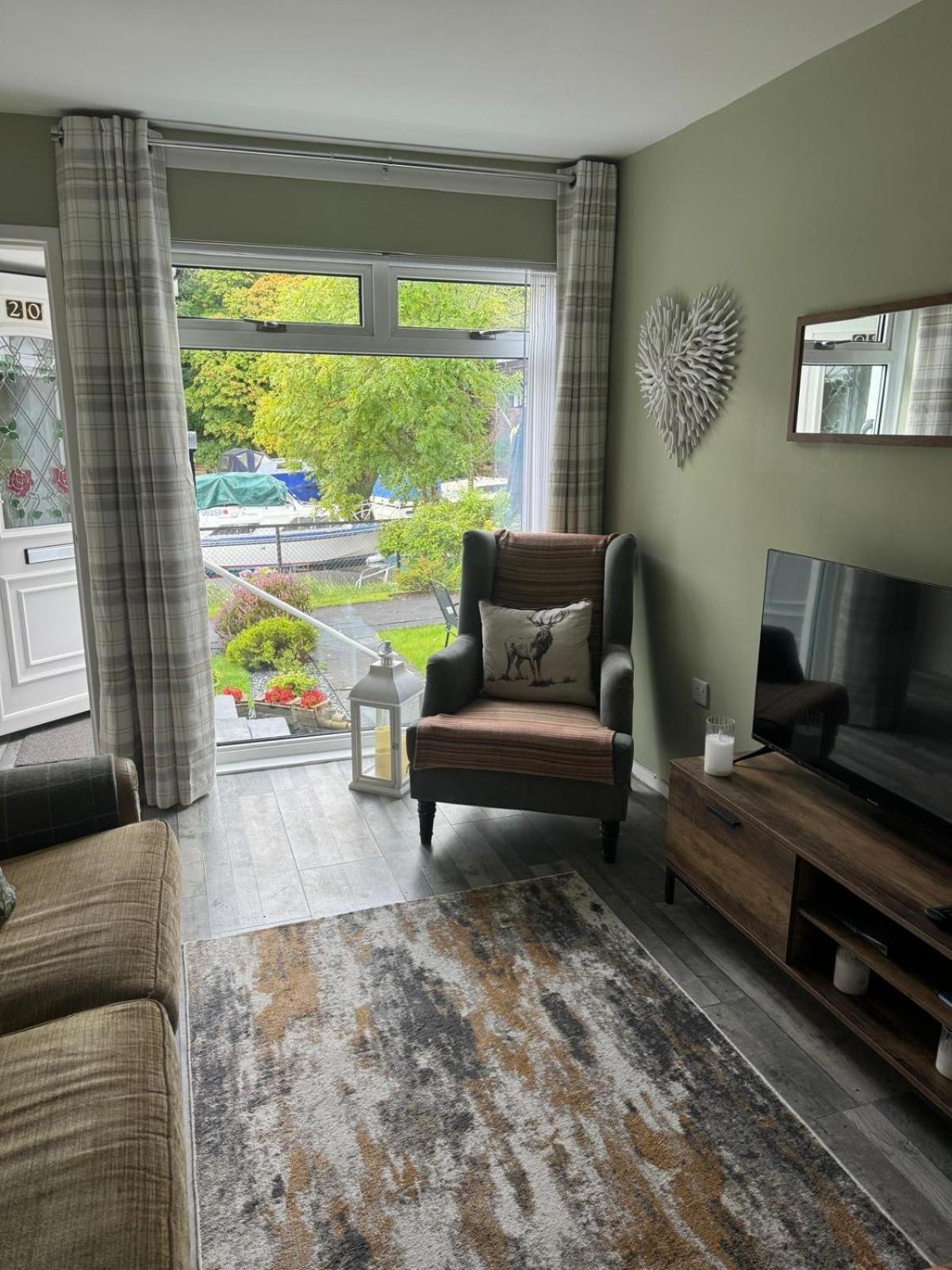 Loch Lomond Riverside Apartments B Balloch Εξωτερικό φωτογραφία